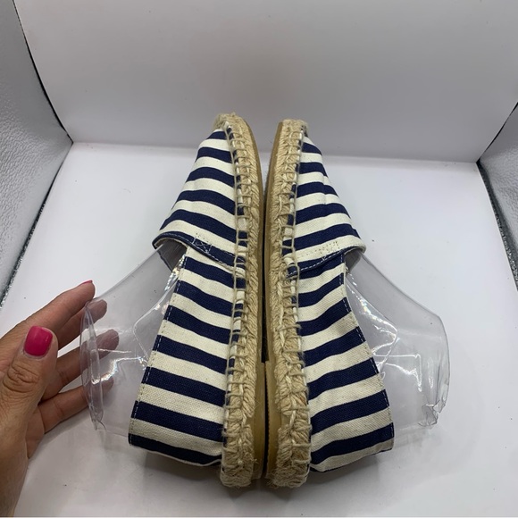 J. Crew Striped Espadrilles Flats Pull On White Blue Size 8 Coastal summer - Picture 6 of 9